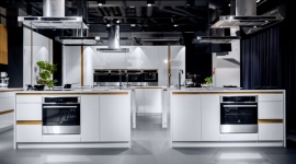 Electrolux Taste Center – nowo otwarte centrum kulinarnych inspiracji LIFESTYLE, Media - Na wszystkich entuzjastów gotowania oraz tych, którzy stawiają pierwsze kroki w tej dziedzinie, czeka otwarte 13 września miejsce pełne smaku. Do ich dyspozycji oddane zostaje wyjątkowe studio kulinarne, w którym będzie można rozwijać swoją pasję do gotowania.