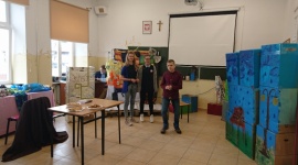 Dzień Otwarty w Zespole Szkół Społecznych przy Fabrycznej LIFESTYLE, Media - Wierszami o wiośnie powitają uczniowie Zespołu Szkół Społecznych Fundacji Edukacji „Fabryczna 10” gości, którzy w sobotę odwiedzą ich szkołę w ramach Dnia Otwartego.
