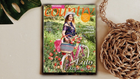 Lipcowy numer magazynu Weranda Country już w sprzedaży! LIFESTYLE, Media - Na rynku dostępne jest wakacyjne wydanie Weranda Country. Magazyn porusza wiele interesujących tematów związanych z życiem pod miastem. Miesięcznik jest częścią grupy wydawniczej TE-JOT, a jego nakład i sprzedaż weryfikowane są przez Związek Kontroli i Dystrybucji Prasy.