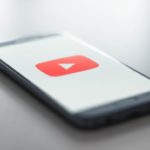 Jak epidemia koronawirusa wpływa na oglądalność filmów na YouTube?